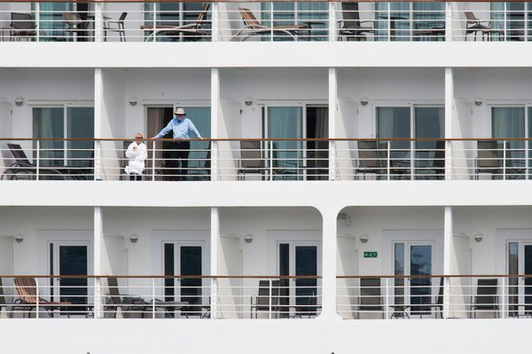 Quels sont les équipements indispensables pour un camping en région de fjords en hiver?