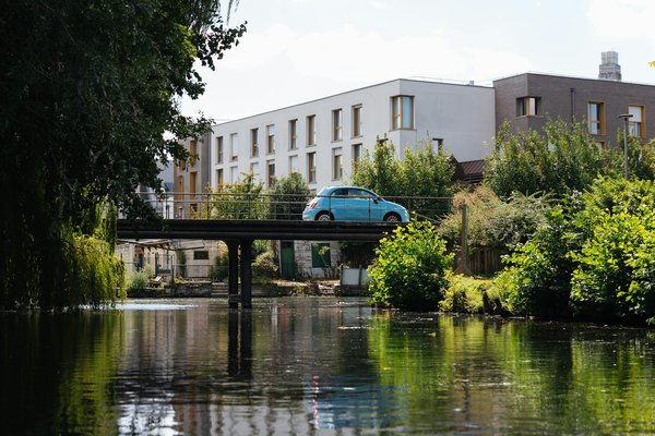Comment organiser une retraite de yoga en pleine nature en Thaïlande?