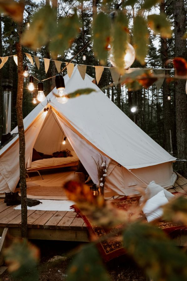 Trouvez votre camping pas cher : astuces pour des vacances réussies !